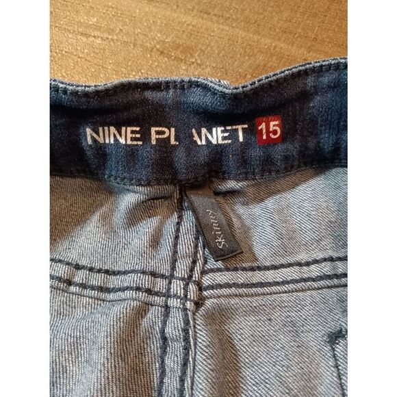 9 Planet Denim Shorts - Size: 15 (0701) - Picture 2 of 6